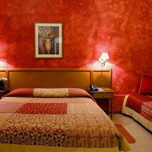 Hotel Bristol